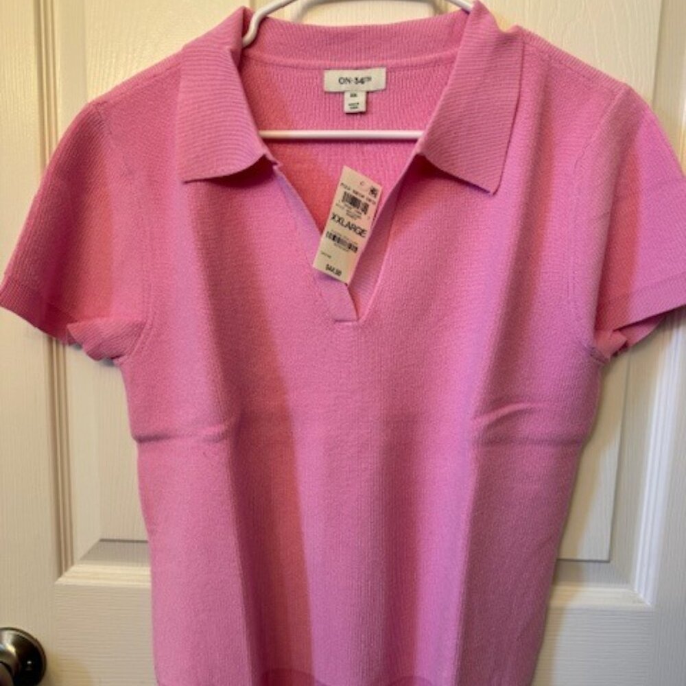 New w/Tag Macy's On 34th Short Sleeve Sweater